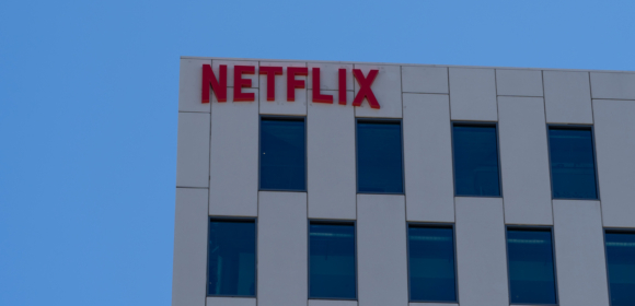 Netflix comprará estúdios e unidade de streaming da Warner Bros Discovery por US$72 bilhões