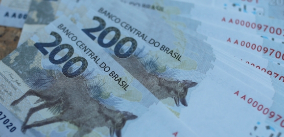 Taxas dos DIs perdem força à tarde e ficam quase estáveis apesar de receio com tarifas