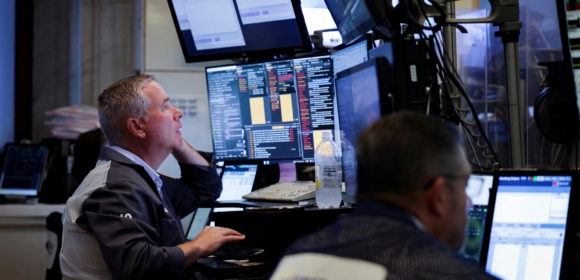 S&P 500 e Nasdaq registram recordes de fechamento, com impulso da Alphabet