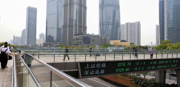 Ações da China e de Hong Kong se recuperam após forte perda semanal