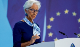 Acordo comercial entre EUA e UE não está longe da previsão básica do BCE, diz Lagarde