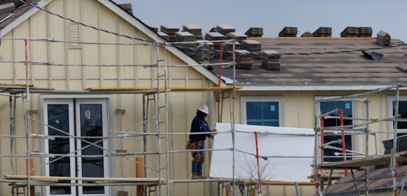 Início de construção de moradias unifamiliares nos EUA sobe em julho