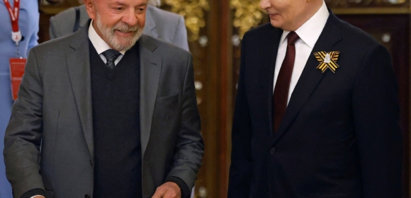 Lula recebe telefonema de Putin para compartilhar informações sobre reunião com Trump