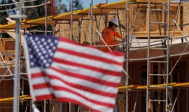 Trump volta a atacar chair do Fed e diz que Powell está “prejudicando” o setor imobiliário