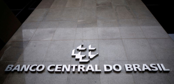 Mercado passa a ver Selic a 12,25% em 2026, aponta Focus