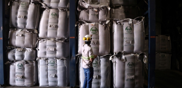 Preços do café se aproximam de recorde em NY em meio a tarifas e clima no Brasil