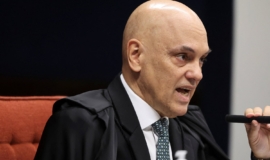 Moraes chama Bolsonaro de “líder da organização criminosa” em voto no julgamento sobre tentativa de golpe
