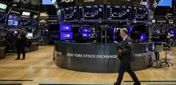 S&P 500 e Nasdaq registram melhor trimestre desde 2020 apesar da guerra no Irã