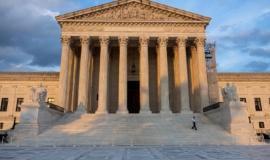 Suprema Corte dos EUA terá audiência sobre tarifas de Trump em 5 de novembro