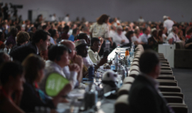 COP30-Cúpula fecha acordo climático difícil que ignora combustíveis fósseis