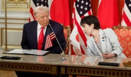 Trump pediu à premiê japonesa para não agravar disputa com a China, dizem fontes
