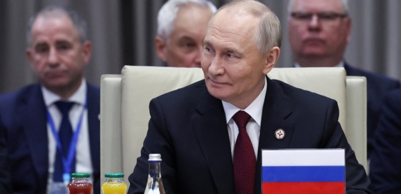 Putin diz que texto de EUA e Ucrânia pode formar base de futuro acordo de paz