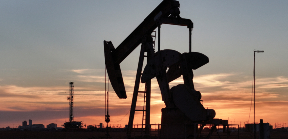 Reabertura de Ormuz e queda do petróleo podem remodelar opções do Fed para futuros cortes de juros