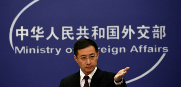 China pede fim do conflito no Golfo e se oferece para aliviar crise energética do Sudeste Asiático