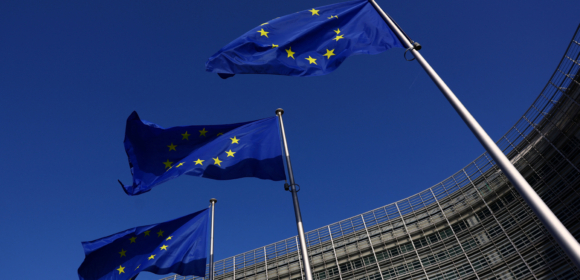 UE busca cortes de impostos sobre energia e subsídios para aliviar o impacto da guerra do Irã