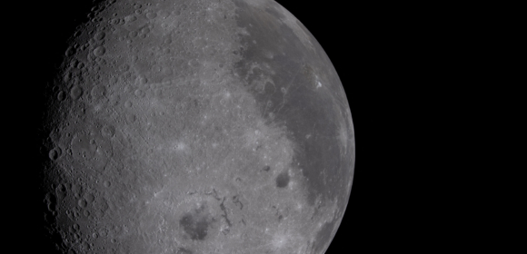 Astronautas da Artemis 2 falarão da órbita lunar depois de um sobrevoo recorde