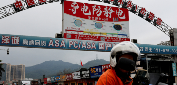 Exportações da China desaceleram em março após guerra do Irã afetar demanda global