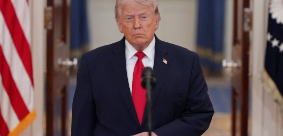 Trump se reuniu com empresas de energia sobre possível extensão do bloqueio ao Irã por meses