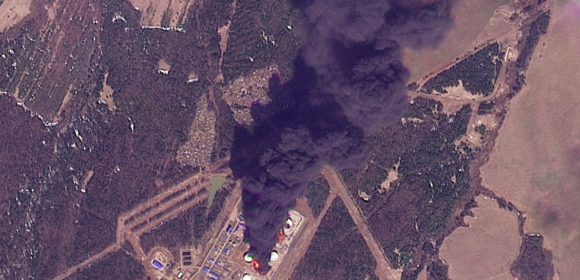 Drones ucranianos atingem instalações petrolíferas russas a cerca de 1.500 km de distância