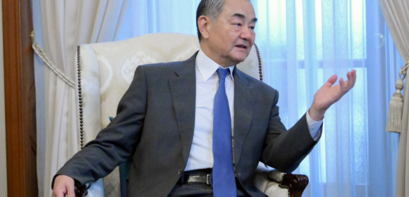 Ministro das Relações Exteriores da China diz a Rubio que Taiwan é o “maior risco” nas relações