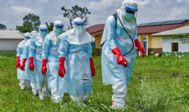 Chefe da OMS na África adverte contra subestimar risco de propagação do Ebola
