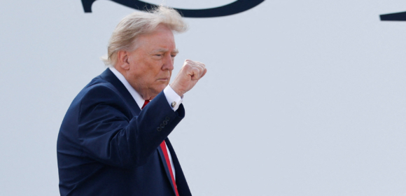 Trump diz que fundos administram seu dinheiro e atribui ganhos à alta do mercado de ações