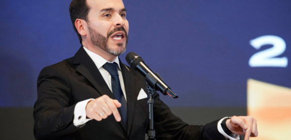 Presidente eleito da Colômbia busca refinanciamento da dívida pública