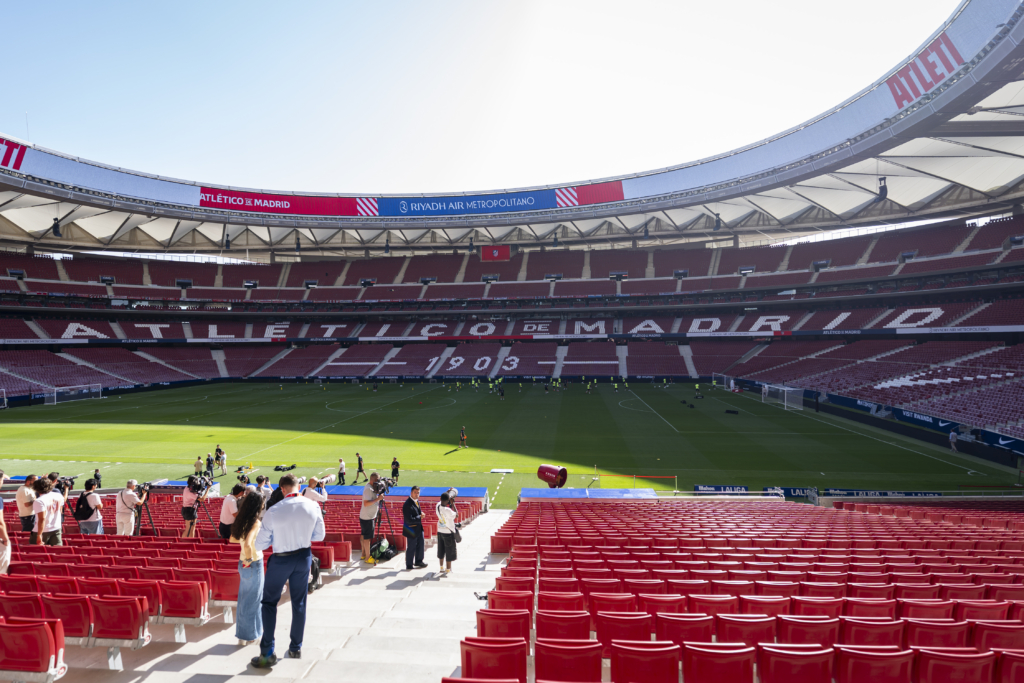 Vista para o Riyadh Air Metropolitano, estádio do Atlético de Madrid e palco da grande final da Champions League 2026/2027